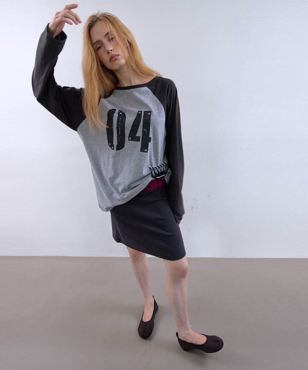 아수라(ASURA) COLLECTING 04 LOOSE RAGLAN T (MELANGE GREY+VINTAGE BLACK)