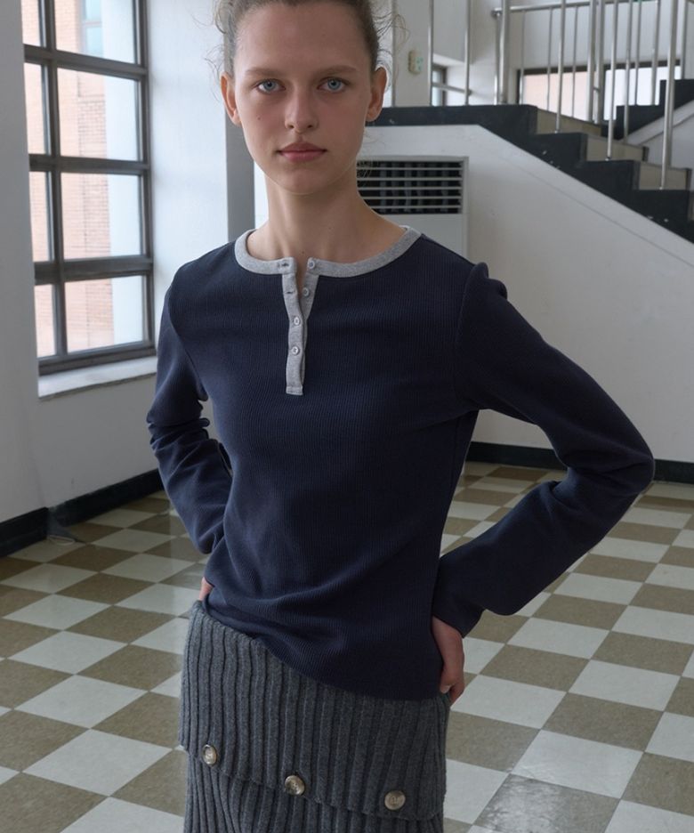 HENLEY NECK LONG SLEEVE TEE_NAVY