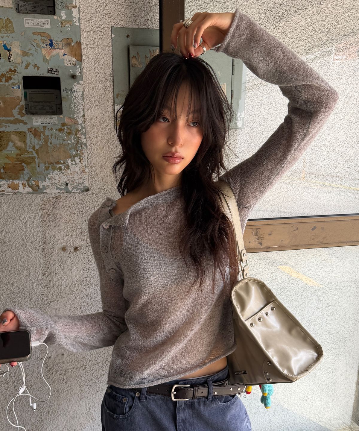 기준(KIJUN) SHEER BUTTON KNIT TOP_GREY
