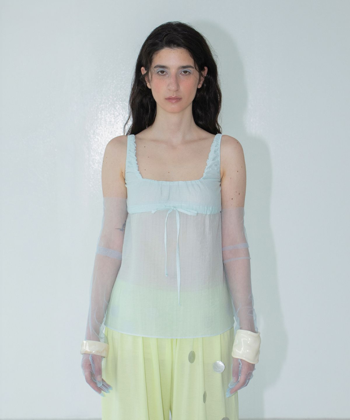 악트(OKT) cotton veil blouse pale blue