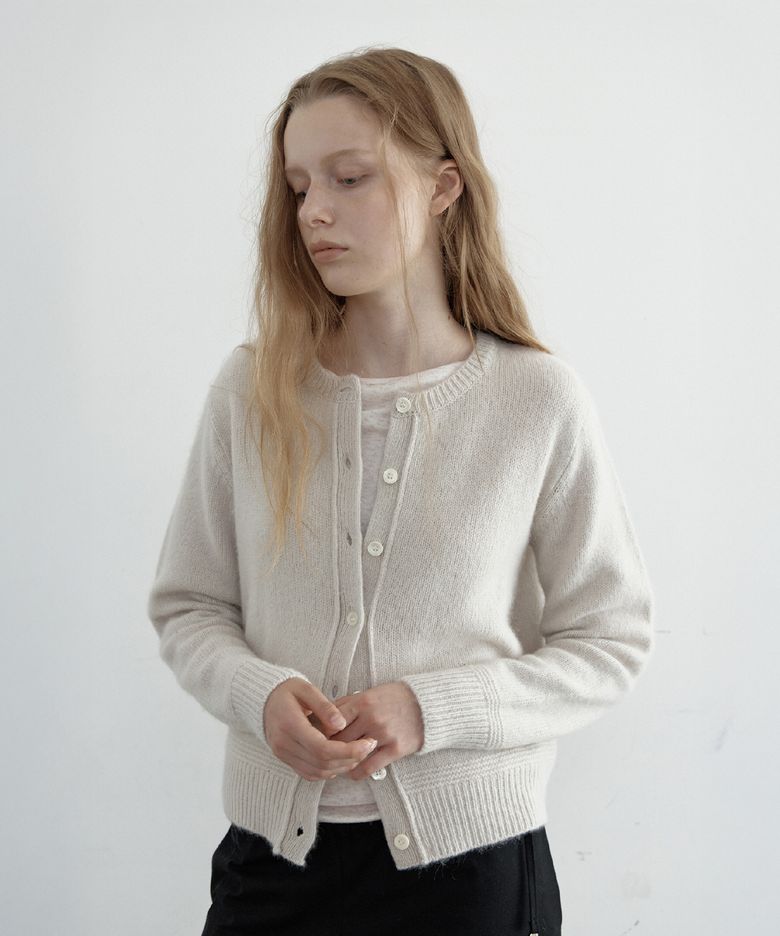 Baby Alpaca Round Neck Cardigan (Snow)