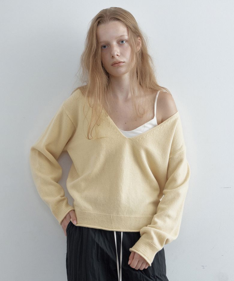 Sally Cashmere Deep V-Neck Knit (Butter)