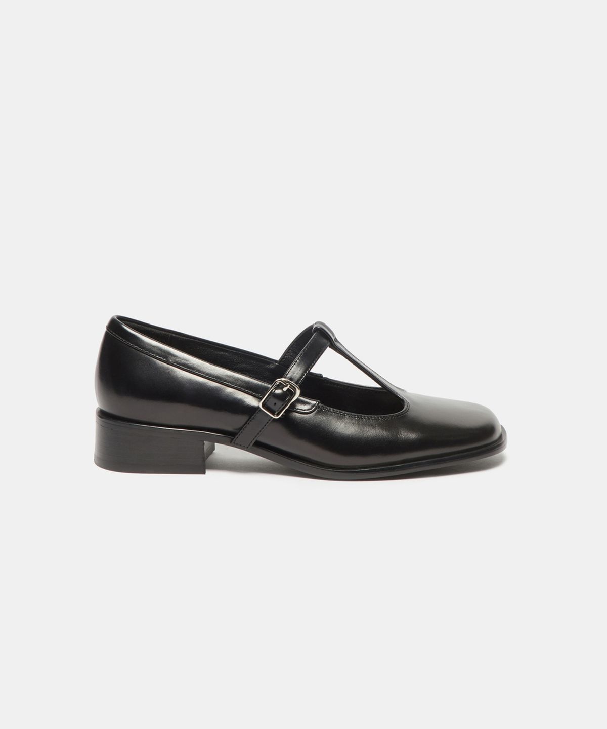 슈콤마보니(SUECOMMA BONNIE) T-strap mary jane flats(black)_DG1DA26509BLK