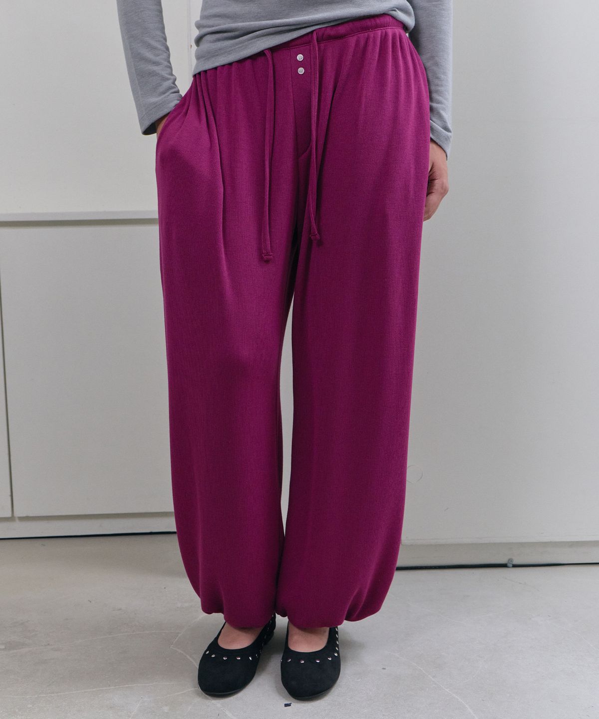 디어스토커(DEARSTALKER) D.basic Knit Balloon Jogger Pants - 3 Color