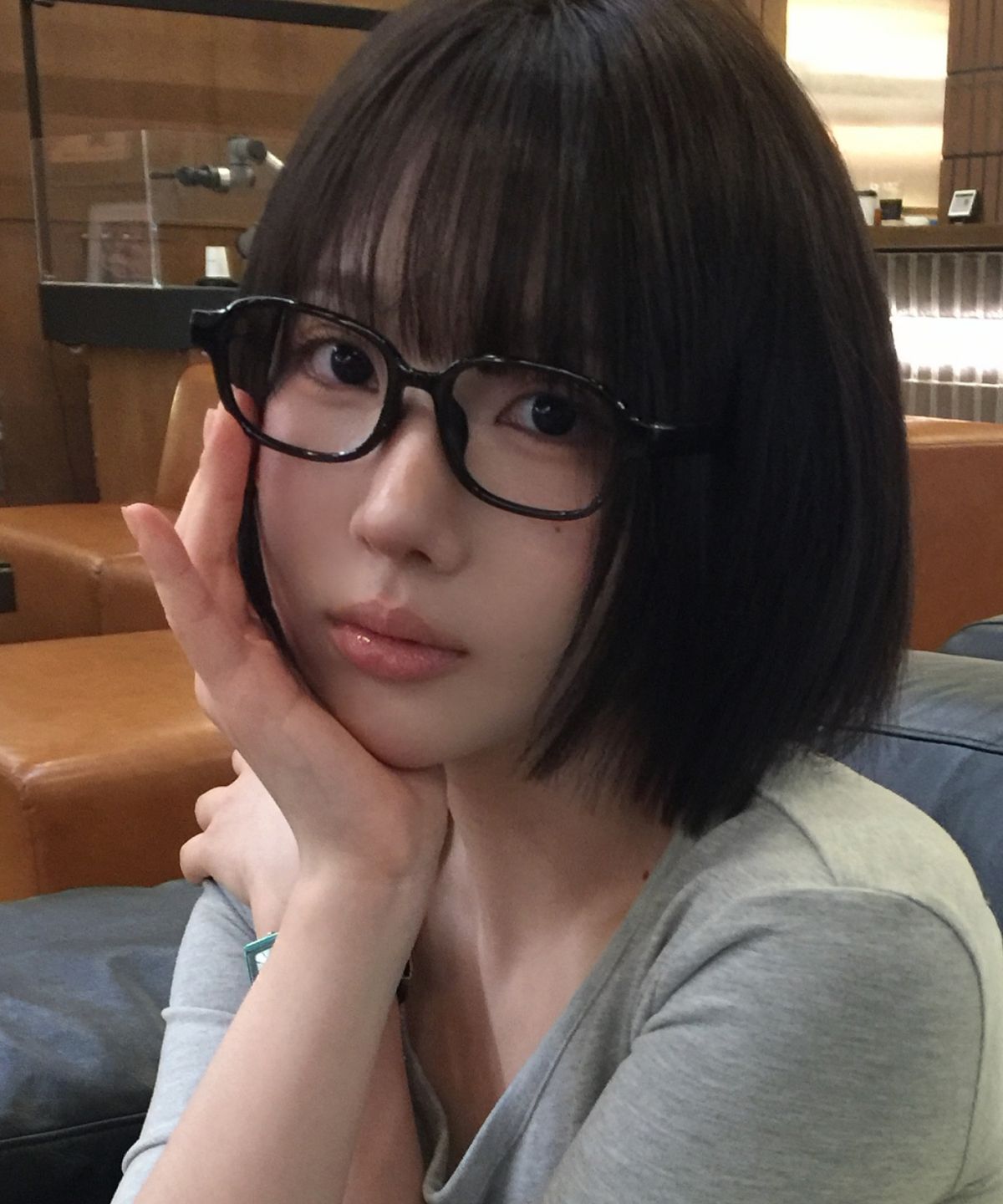 한글(HANGLE) 오브제 스퀘어 블랙