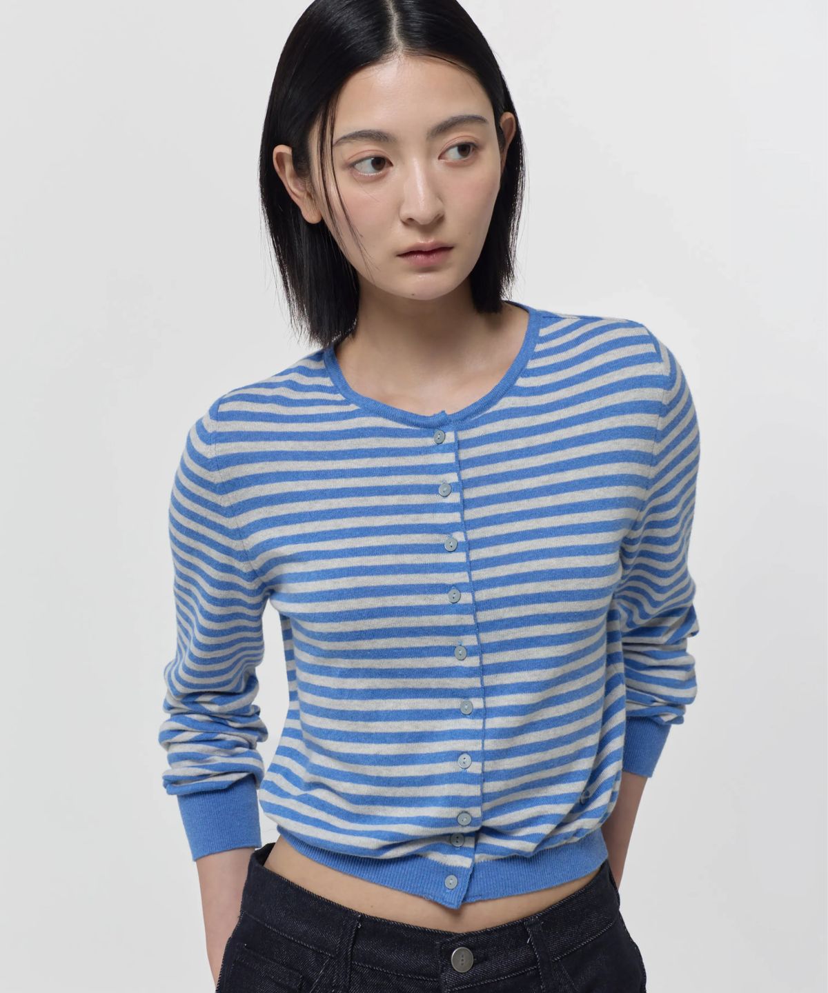 지비에이치 어패럴(GBH APPAREL) CASHMERE ANG CARDIGAN / BLUE STRIPE