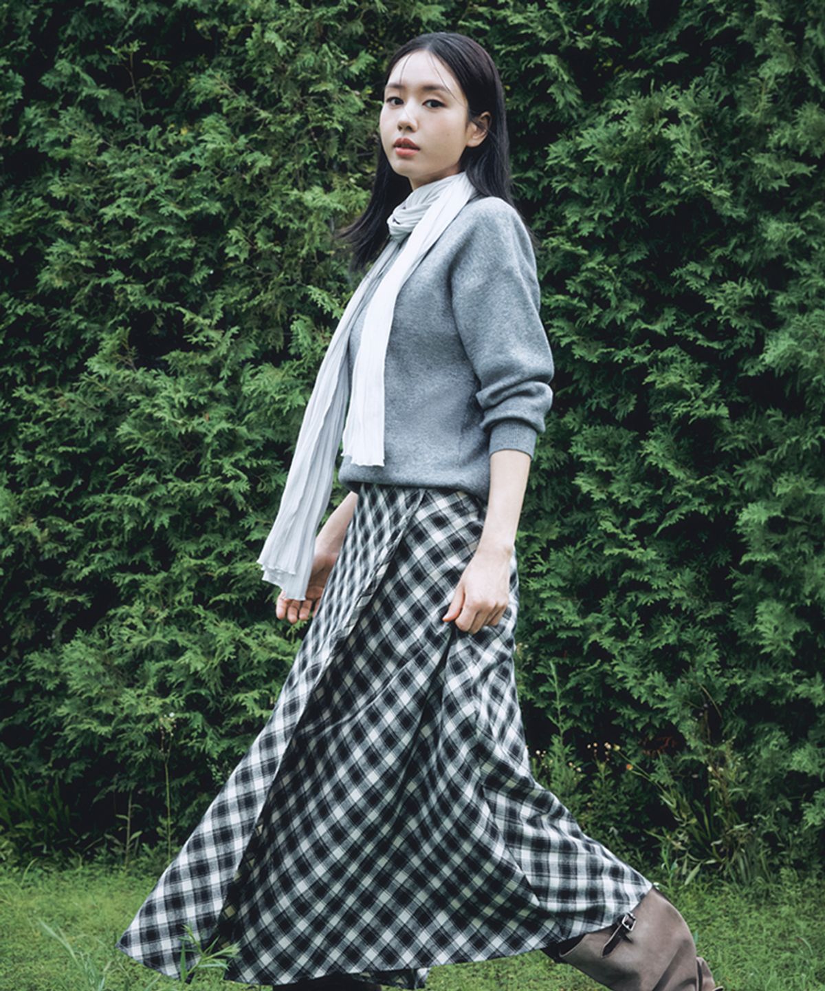 셀렙샵에디션(CELEBSHOP EDITION) 26FW 롱 체크 랩스커트