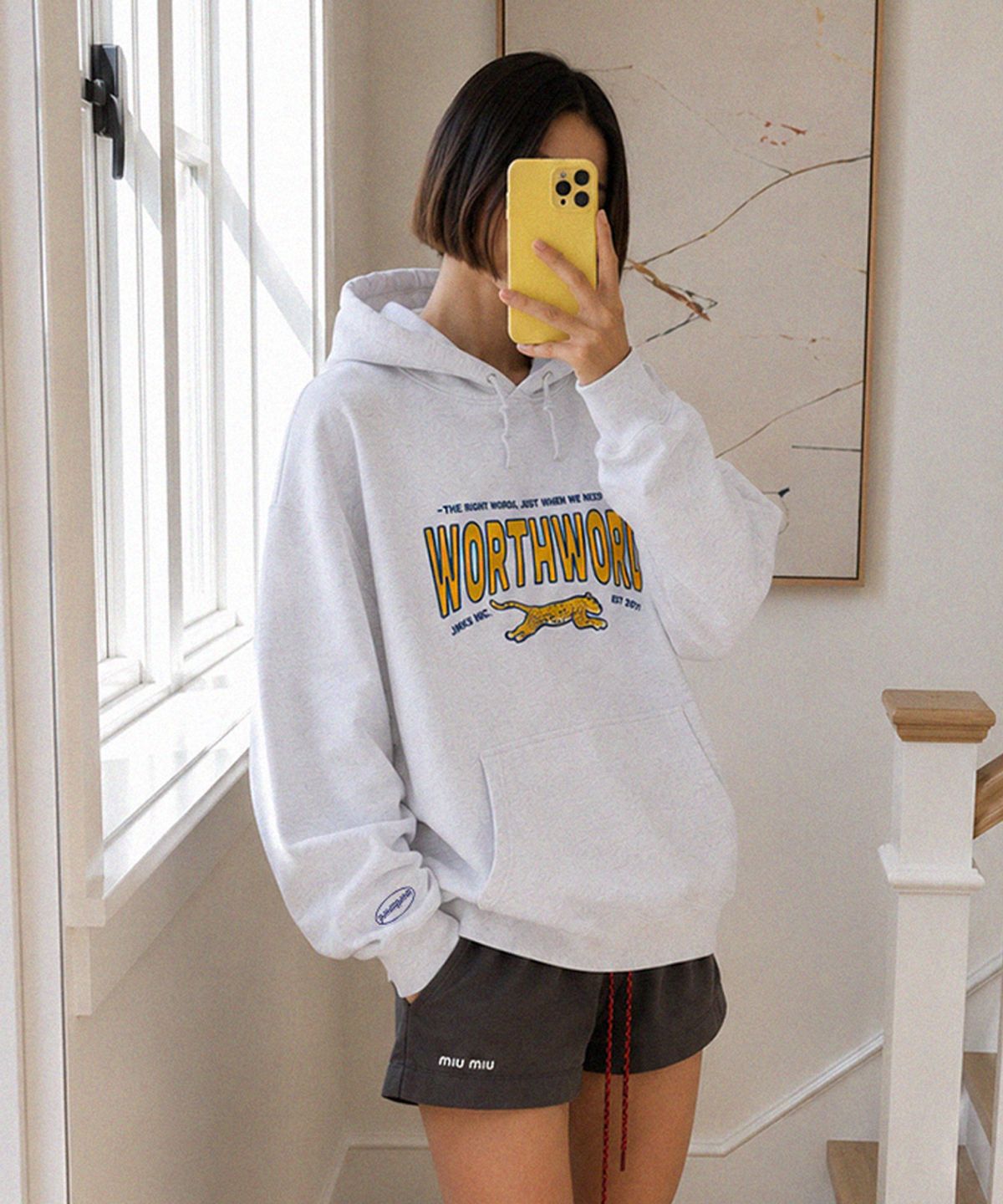 워스워드(WORTHWORD) 재규어 Hoodie