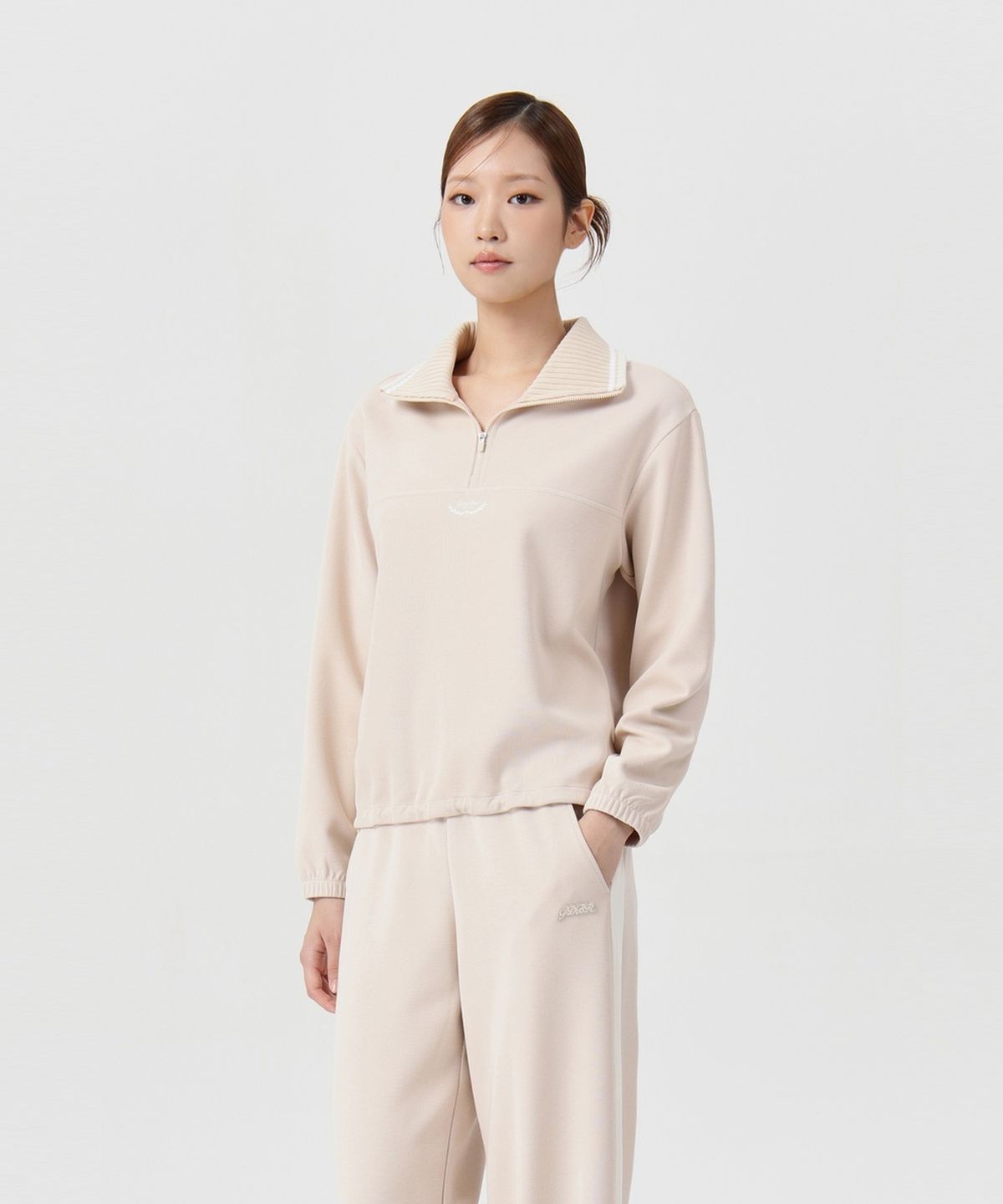 골든베어(GOLDEN BEAR) (여성) Wing-Collar Pullover (SET UP) G5TAW26004BEX