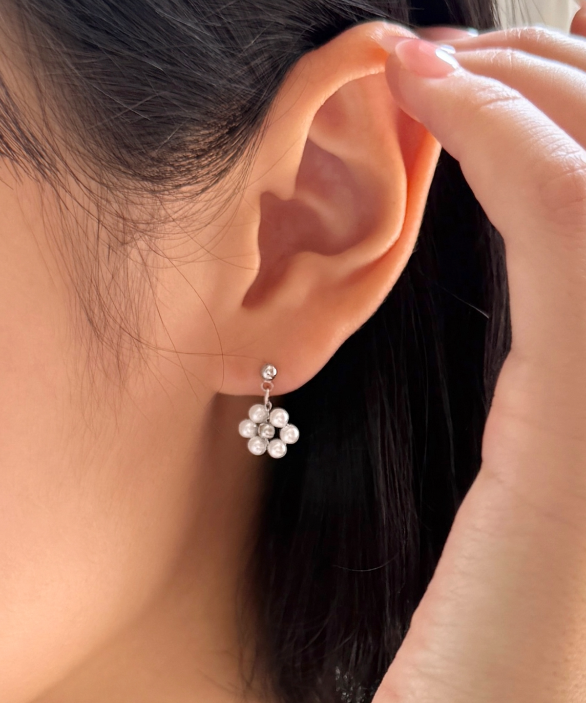 판타스틱 플래닛(FANTASTIC PLANET) mini floral earrings (PEARL)