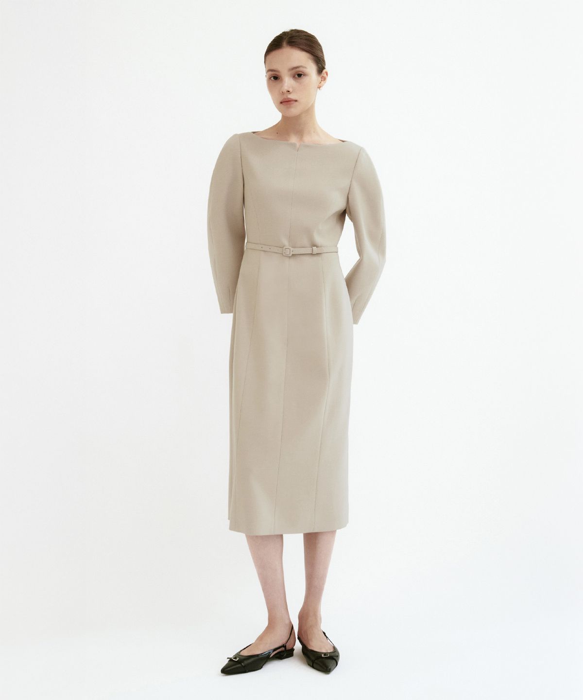 토와브(TOWAV) OLWEN BOAT NECK DRESS