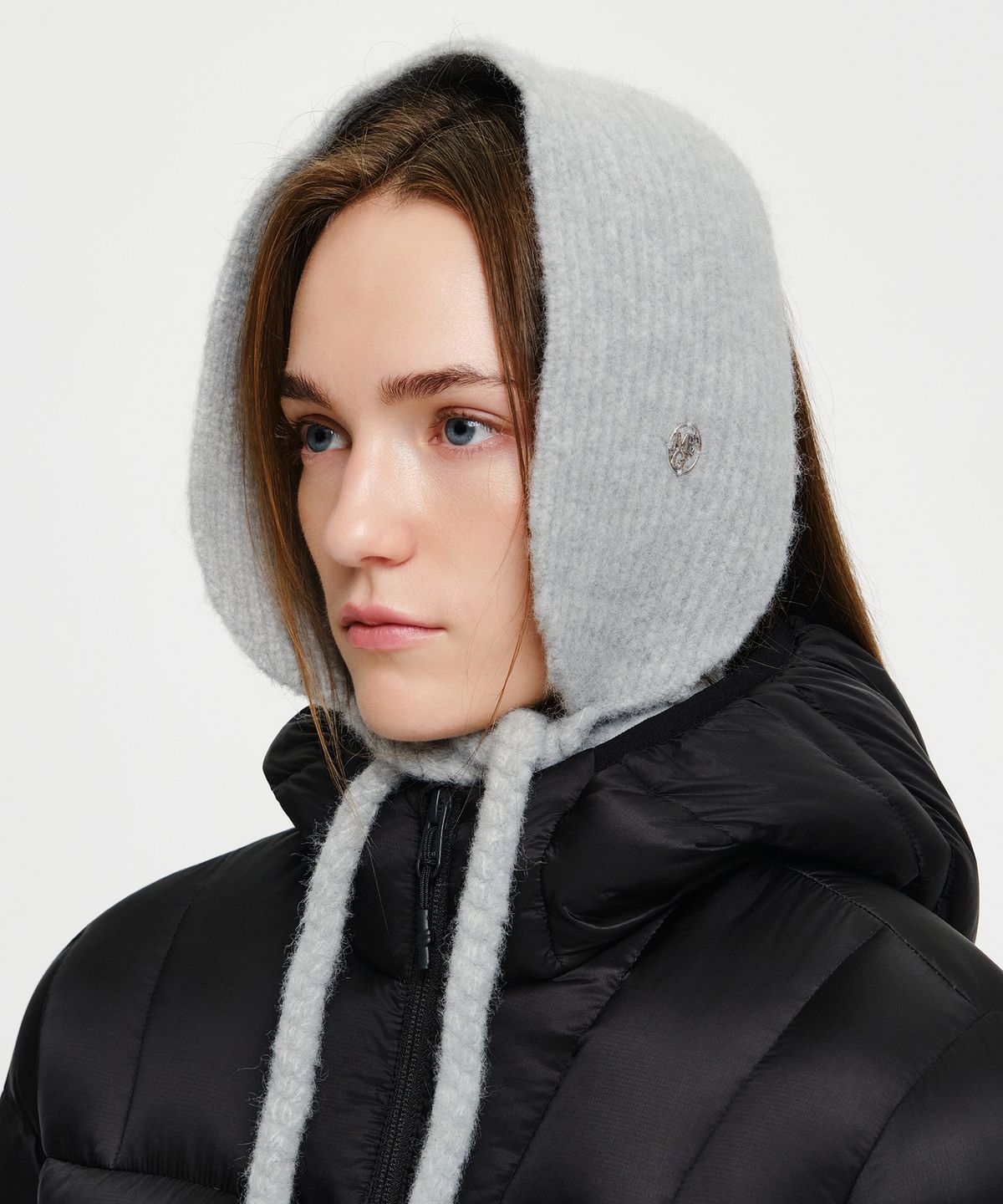 마리떼 프랑소와 저버(MARITHÉ + FRANҪOIS GIRBAUD) CIRCLE LOGO KNIT EAR FLAP gray