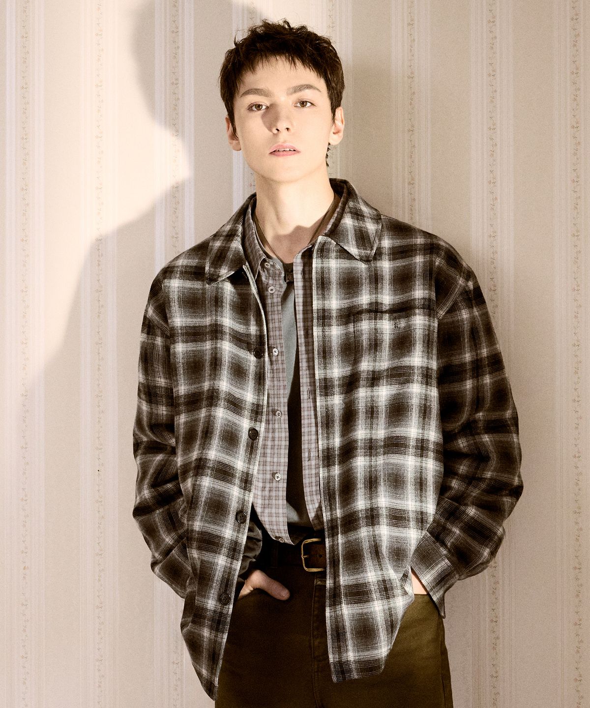 마리떼 프랑소와 저버(MARITHÉ + FRANҪOIS GIRBAUD) MICRO CLASSIC LOGO FLANNEL CHECK SHIRT PADDED JACKET black