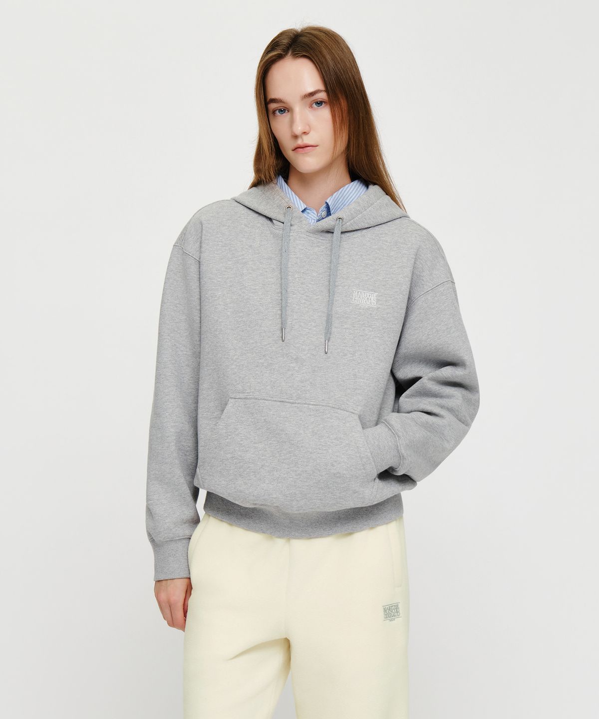 마리떼 프랑소와 저버(MARITHÉ + FRANҪOIS GIRBAUD) SMALL CLASSIC LOGO OVERSIZED HOODIE (BRUSHED) heather gray