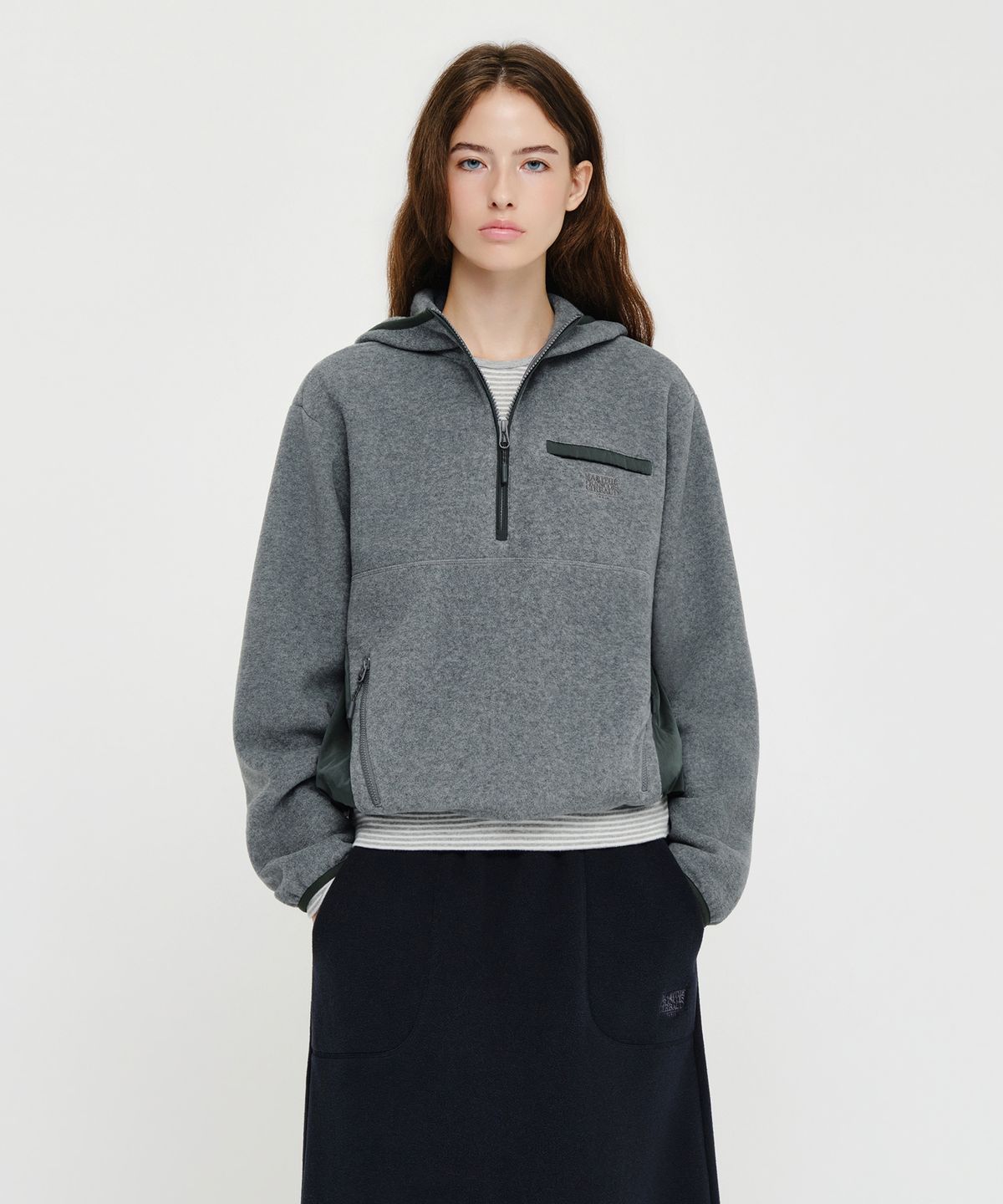 마리떼 프랑소와 저버(MARITHÉ + FRANҪOIS GIRBAUD) SMALL CLASSIC LOGO FLEECE HOODIE ANORAK heatehr charcoal