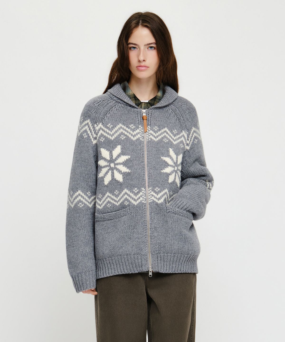 마리떼 프랑소와 저버(MARITHÉ + FRANҪOIS GIRBAUD) NORDIC COWICHAN CARDIGAN melange gray