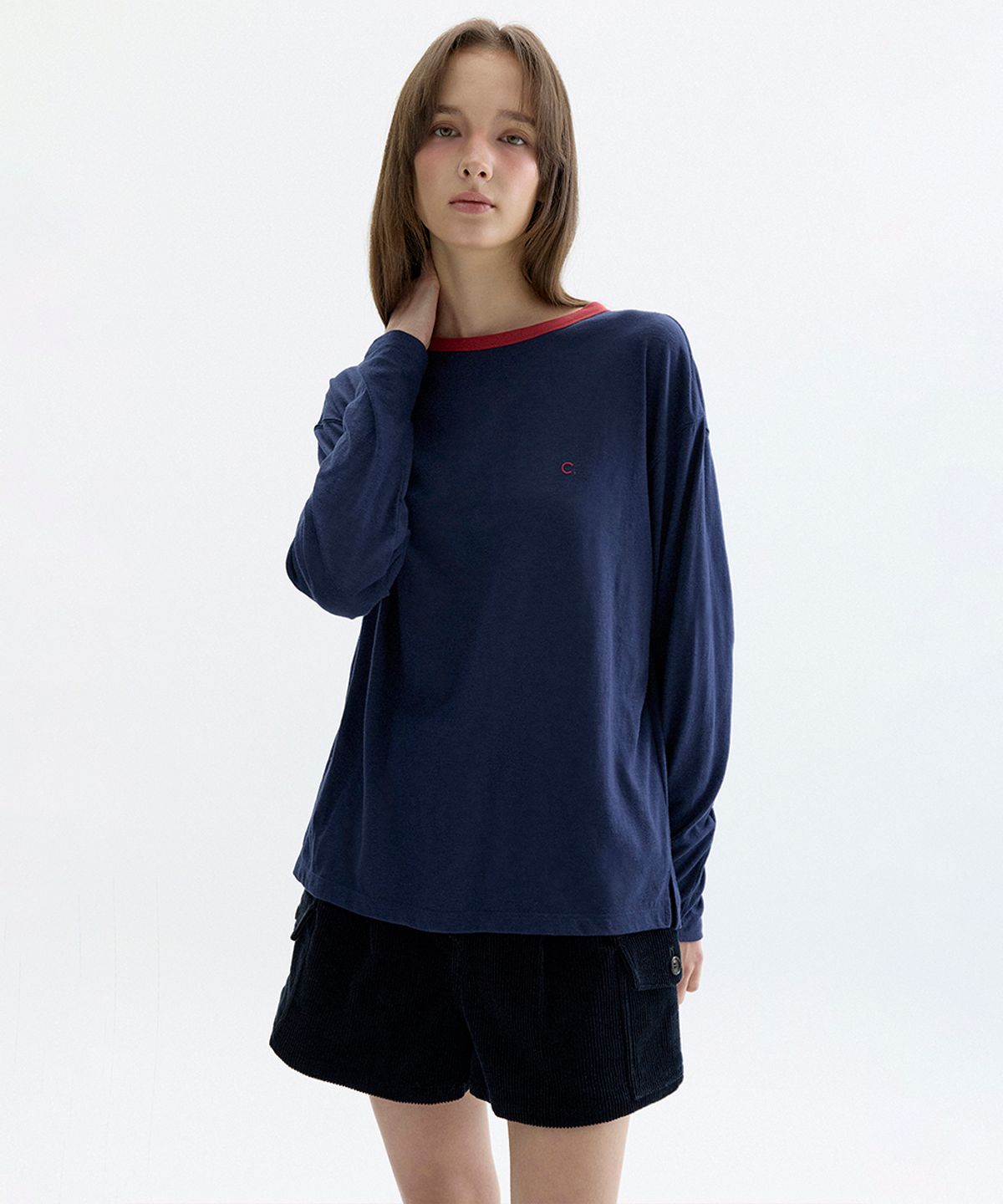 클로브(CLOVE) [26FW clove] Contrast Neck Point T-Shirt (Navy)