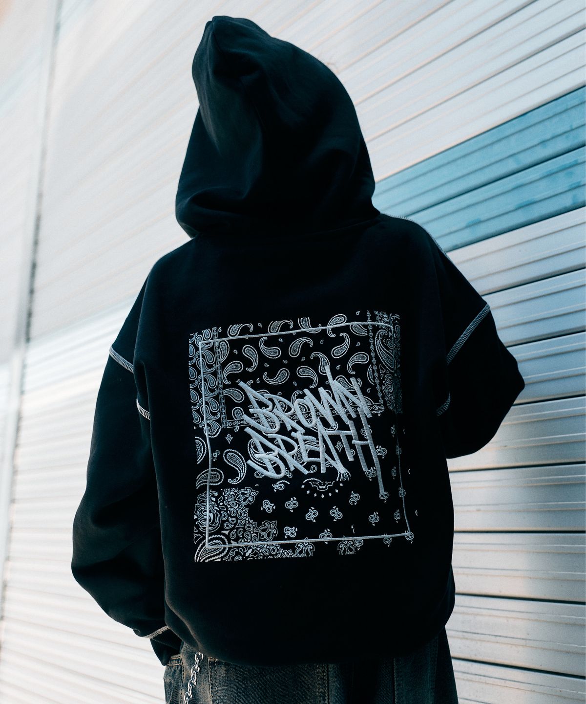 브라운브레스 키즈(BROWNBREATH KIDS) KIDS PAISELY GRAPHIC HOODIE - BLACK
