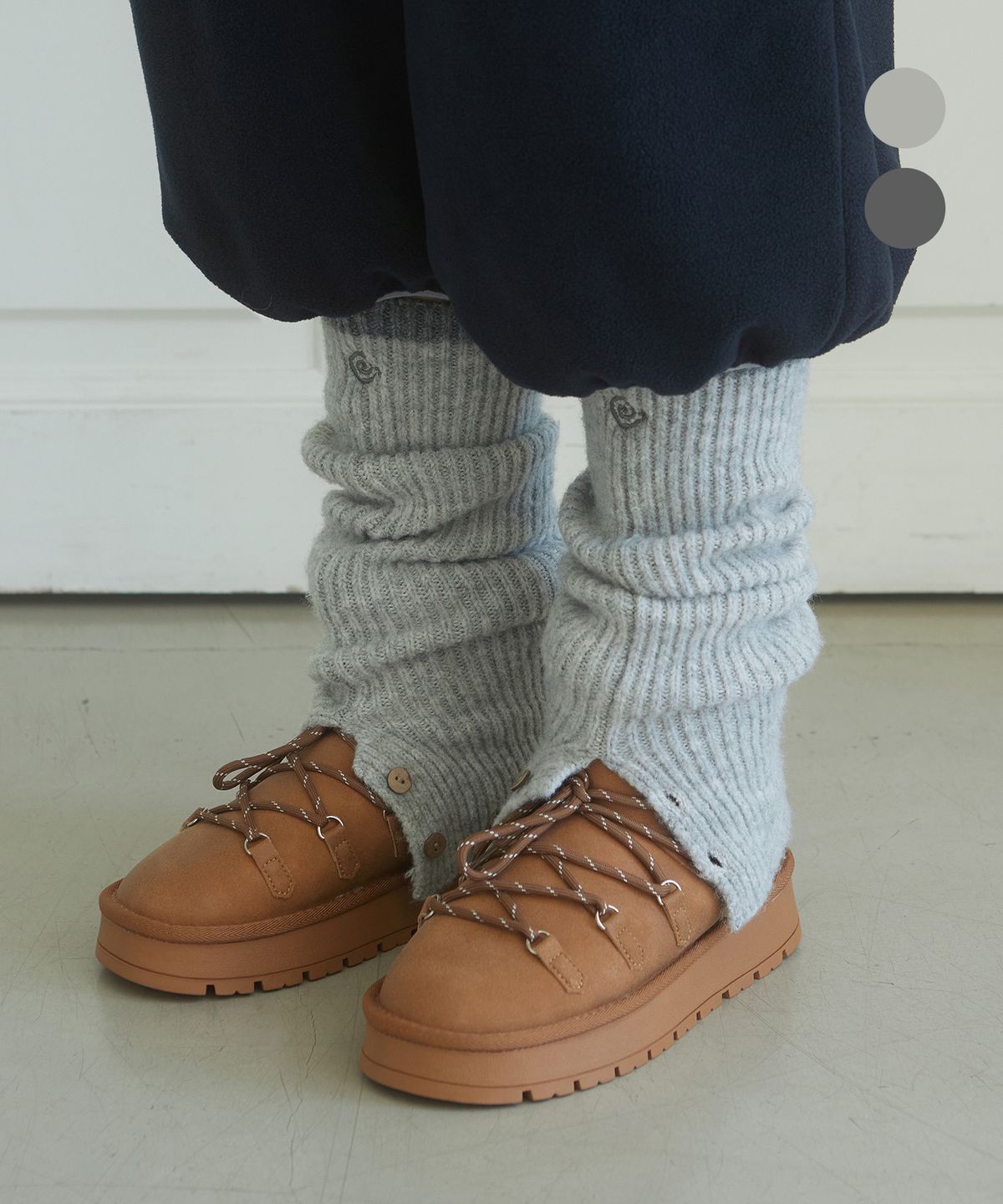 데프가먼츠(DEFGARMENTS) KNIT LEG WARMERS [2COLOR]
