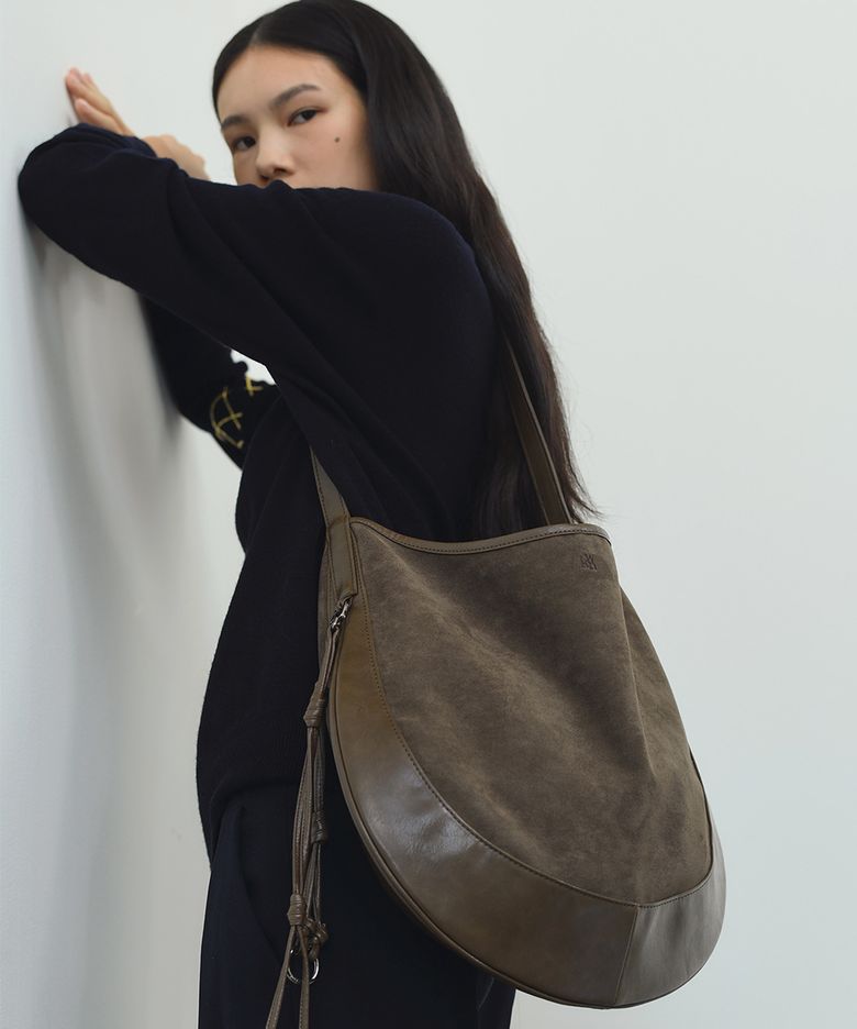 Curvee Hobo Bag Suede Brown