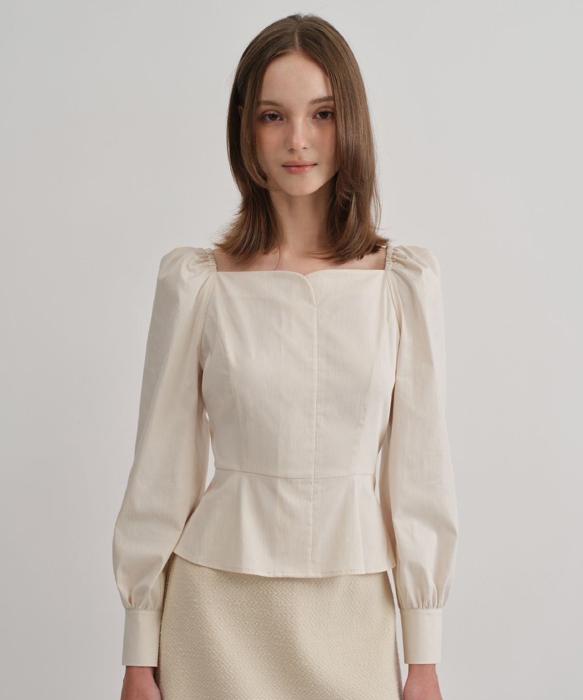 토와브(TOWAV) KINDA BLOUSE_CREAM