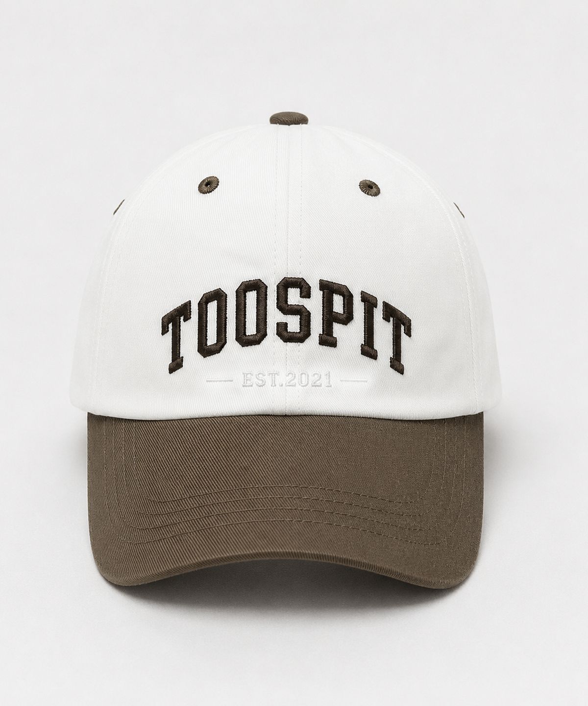 투에스핏(TOOSPIT) VARSITY LOGO BALL CAP – BROWN