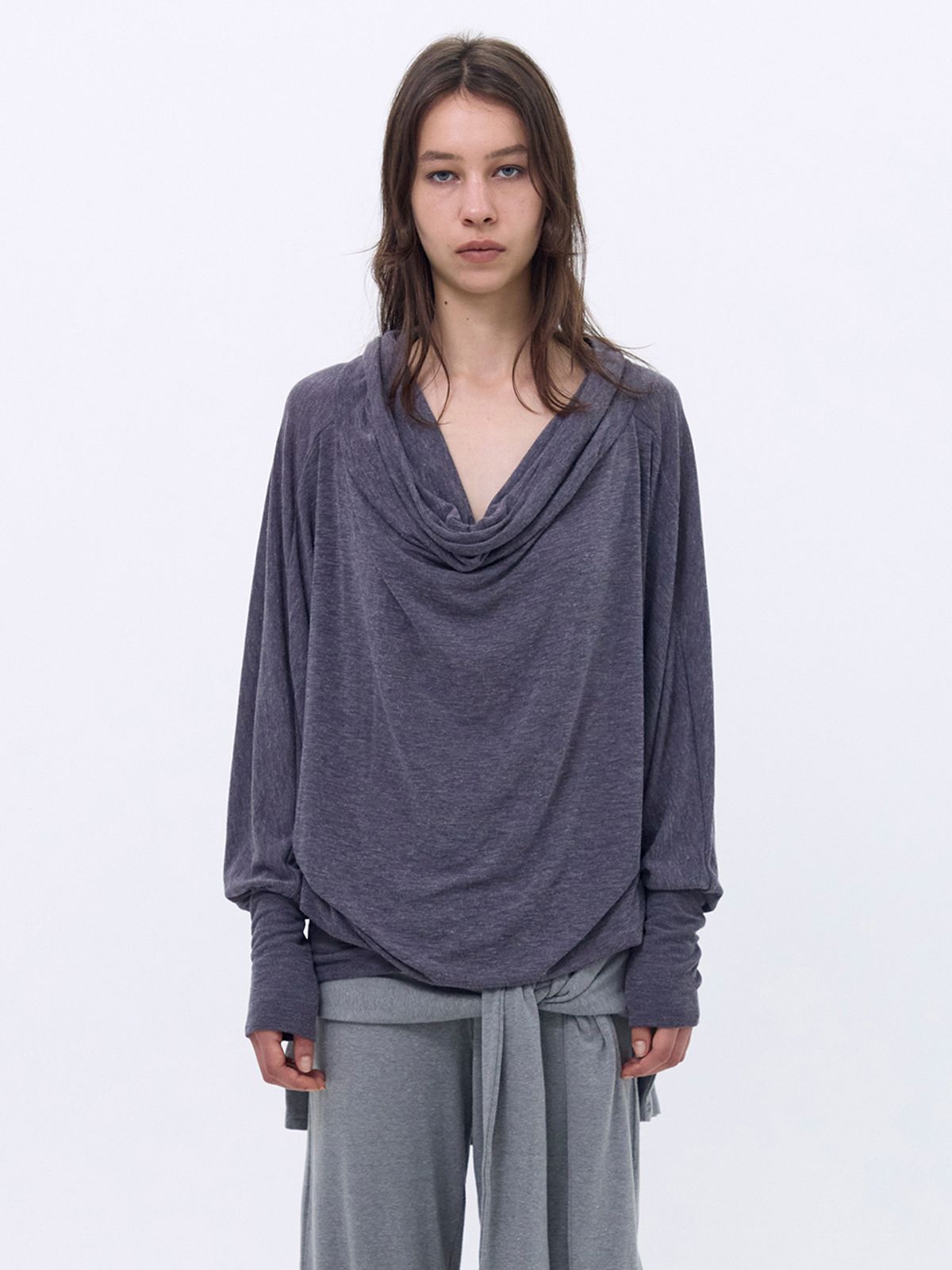 세릭(CERRIC) Loose Wing Top _ Charcoal