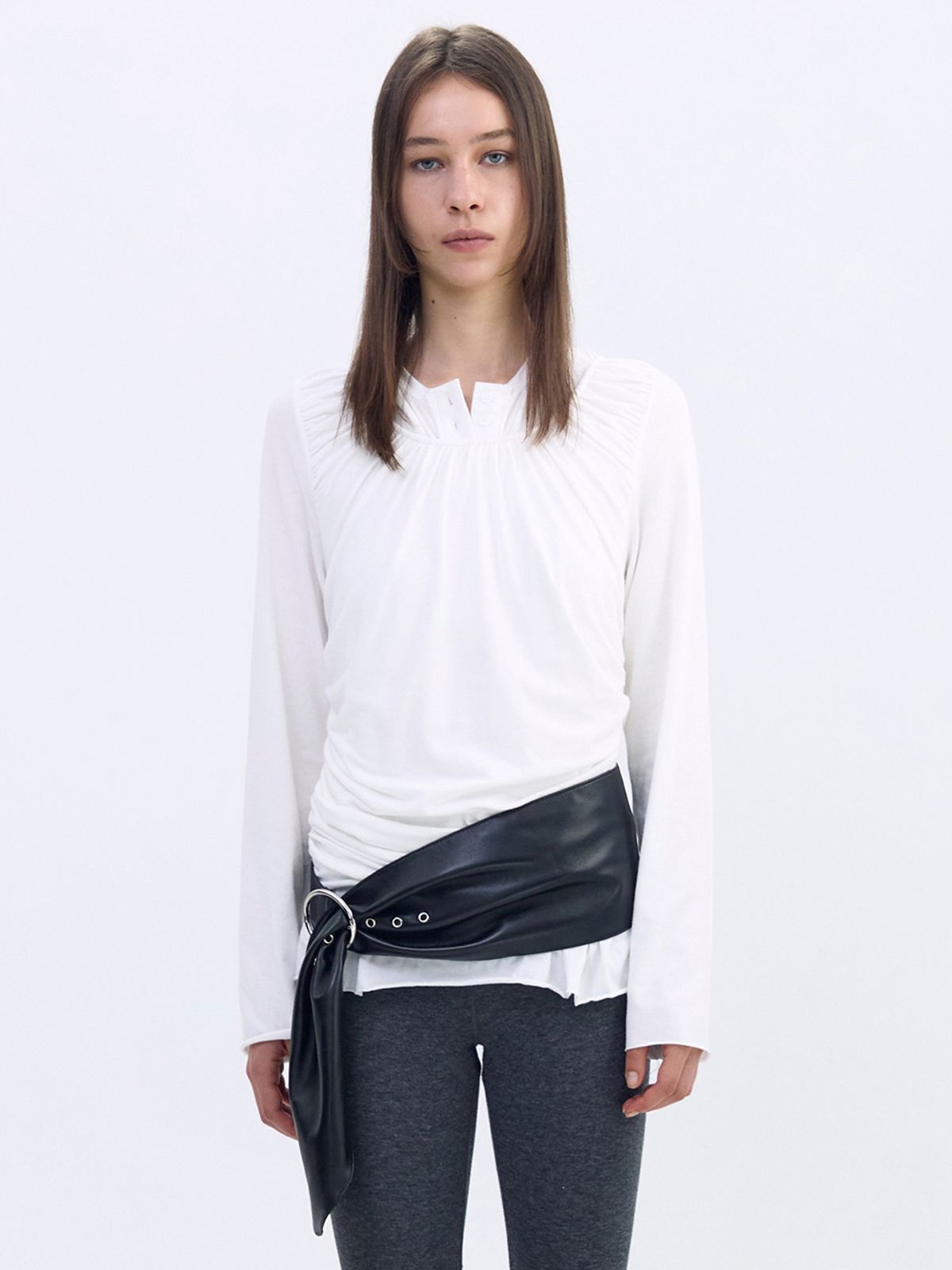 세릭(CERRIC) Layered Shirring Button Top _ White