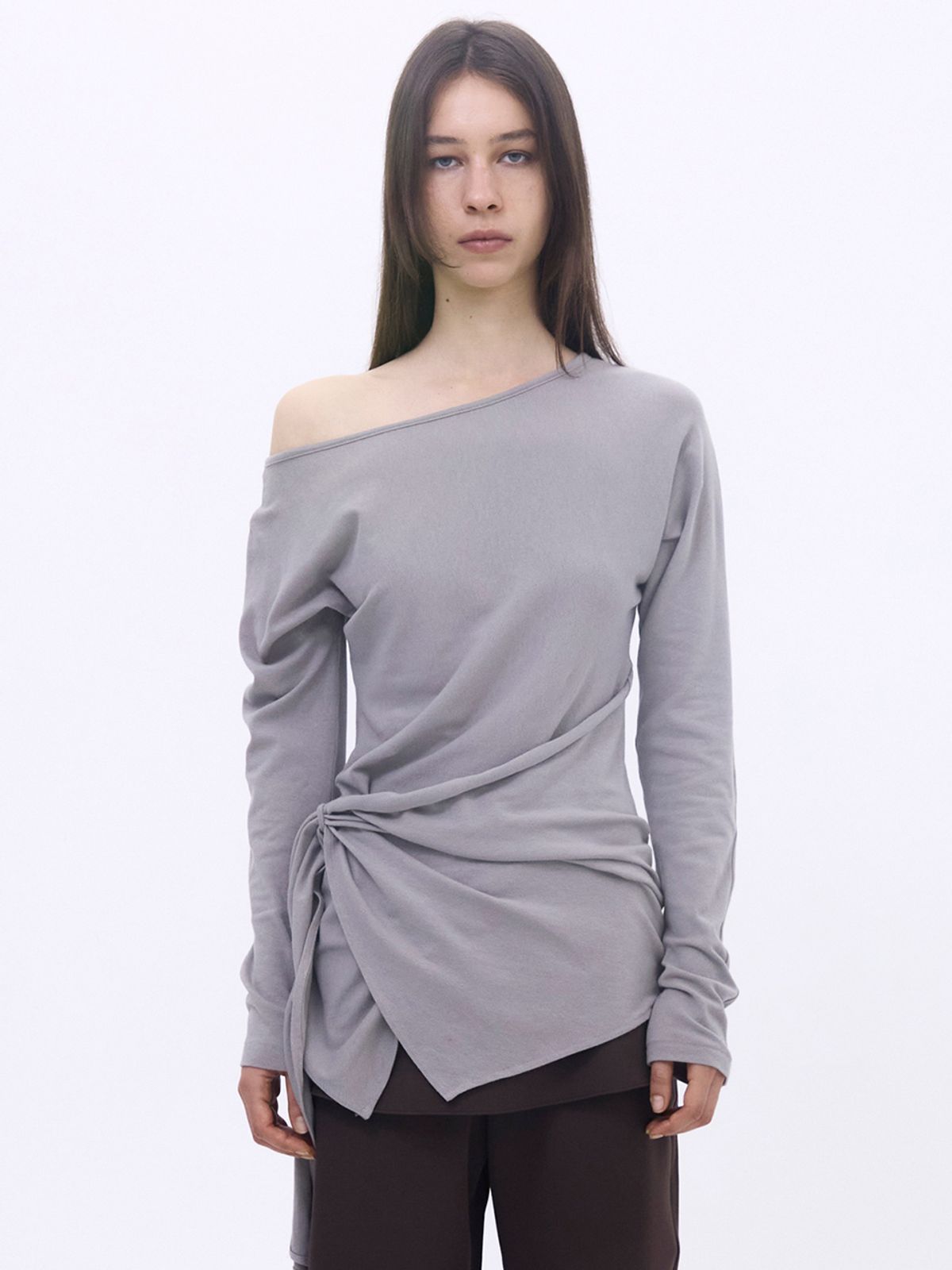 세릭(CERRIC) Draped Hook Top _ Gray