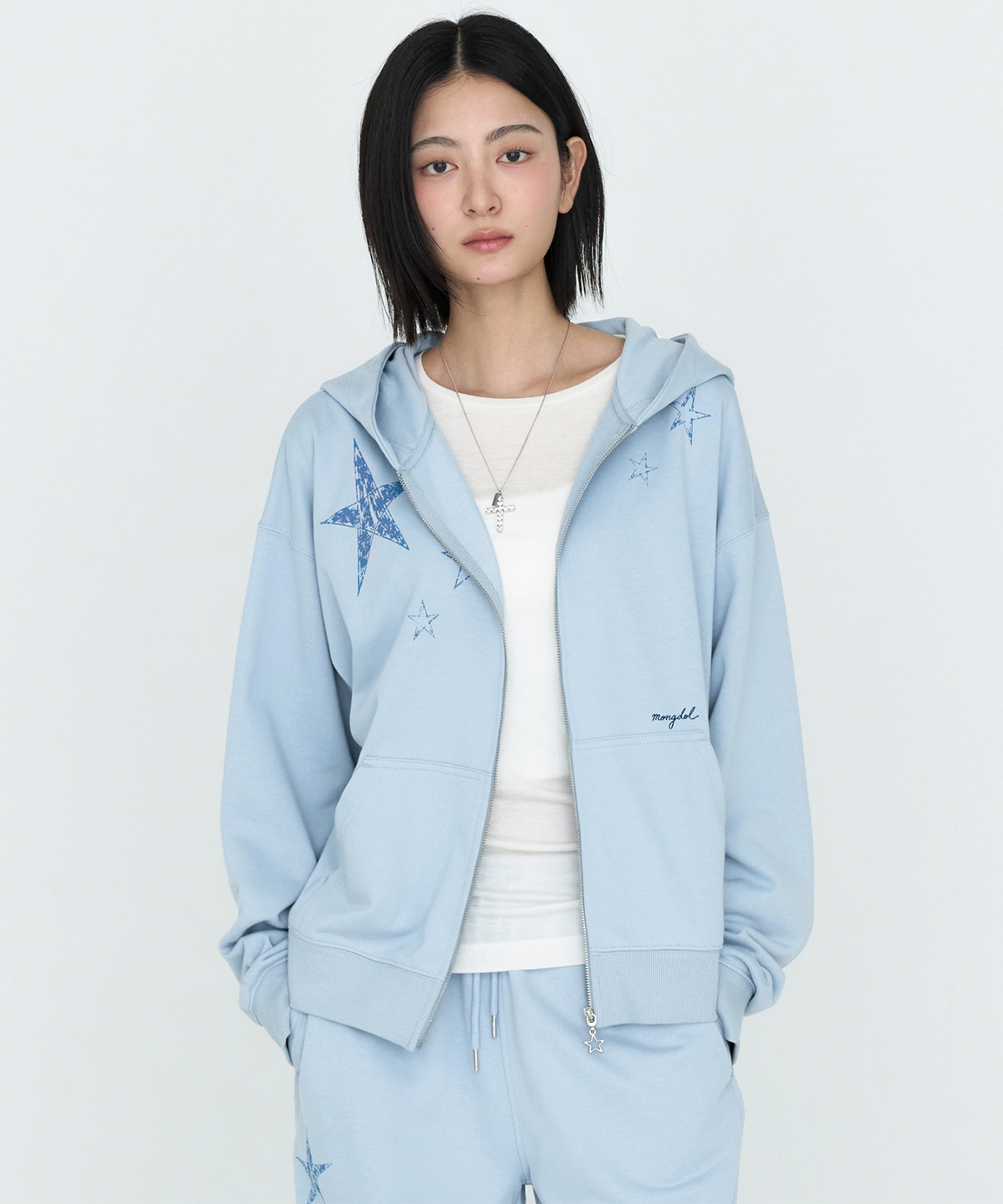 몽돌(MONGDOL) 별 그래픽 후드 집업 스카이블루 MDTS102SKYBLUE