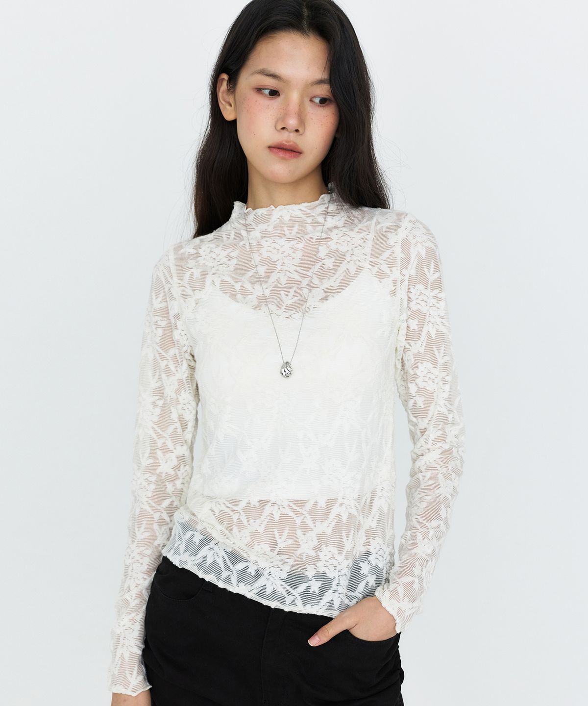 몽돌(MONGDOL) 레이스 텍스쳐 시스루 티셔츠 아이보리 MDTS115IVORY