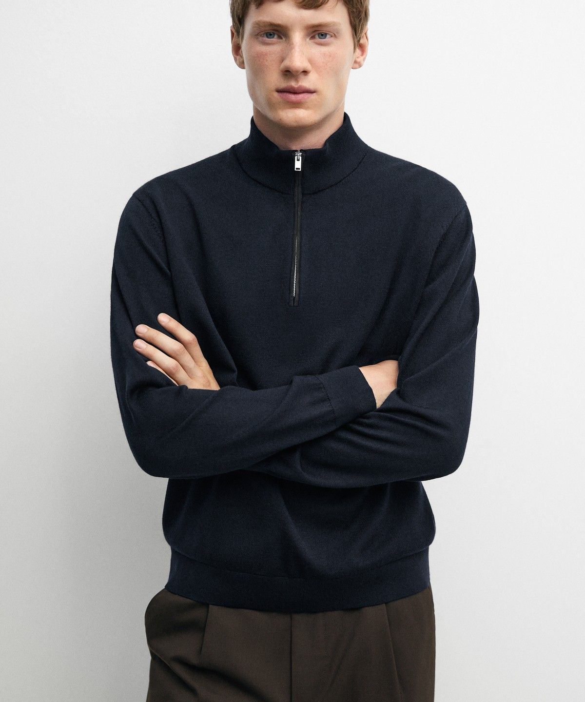 마시모두띠(MASSIMO DUTTI) 메리노 울 블렌드 모크넥 니트 스웨터