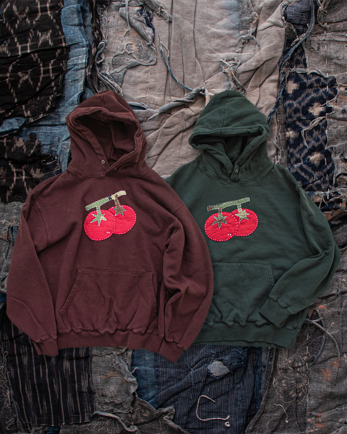 미디엄스(MEDIUMS) [MEDIUMS x TWO STANDARD] Sashiko Tomato Patch Hoodie  (미디엄스 x 투스탠다드 사시코 토마토 패치 후드티)