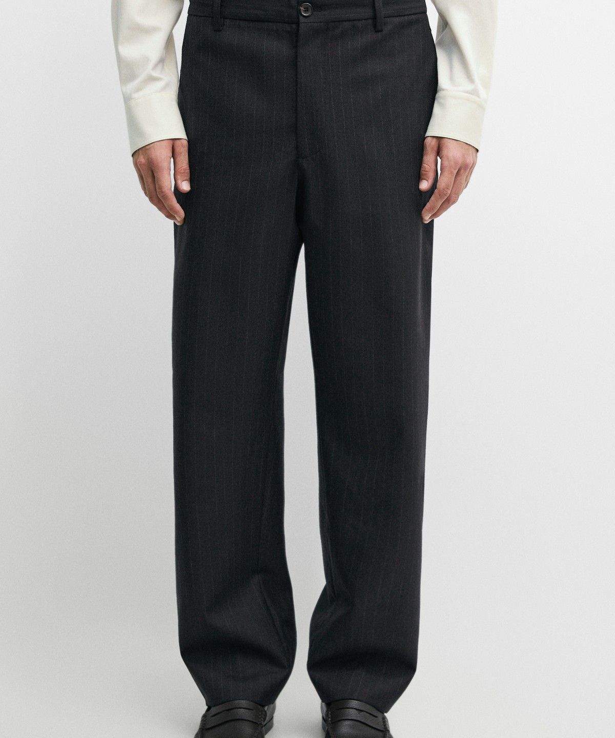 마시모두띠(MASSIMO DUTTI) 100% 울 스트라이프 릴랙스 핏 팬츠