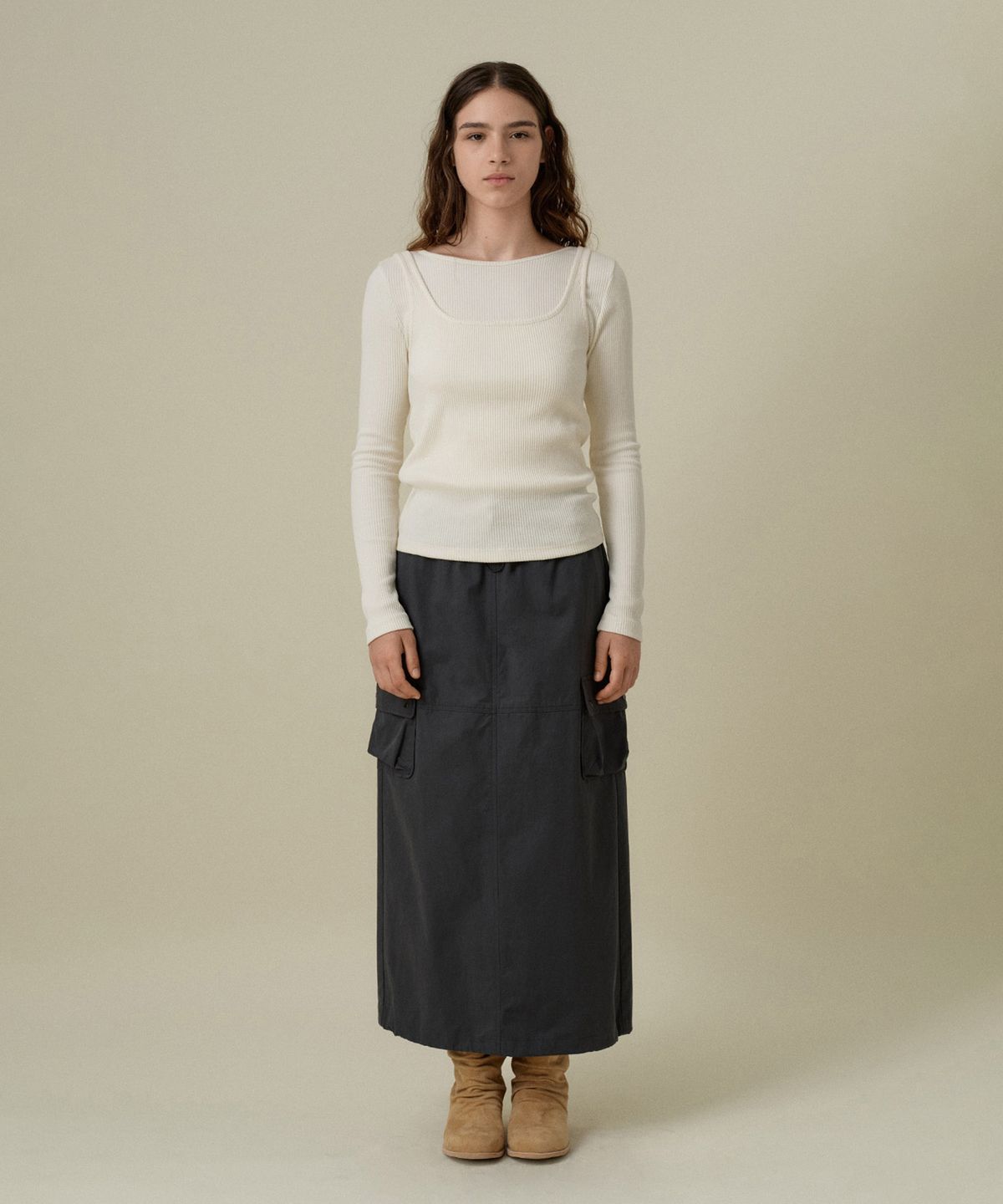 망고매니플리즈(MANGO MANY PLEASE) DUI ANORAK SKIRT_NAVY