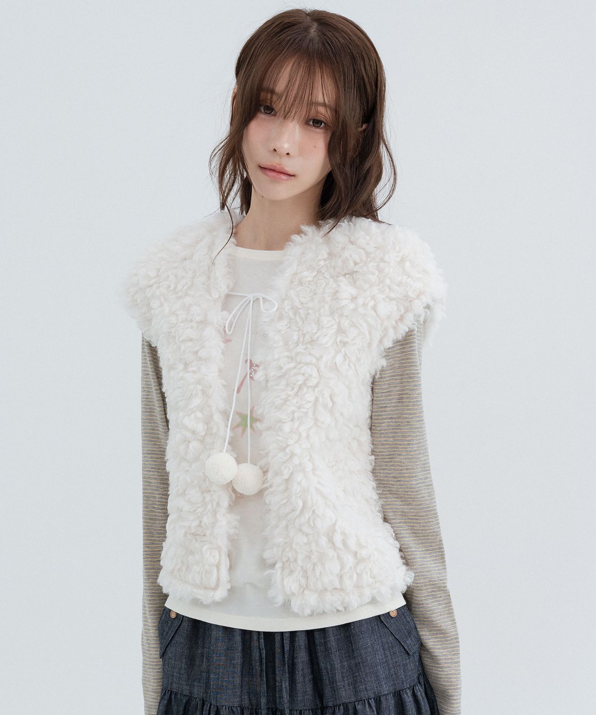 하이스쿨디스코(HIGH SCHOOL DISCO) 폼폼 퍼 베스트_아이보리