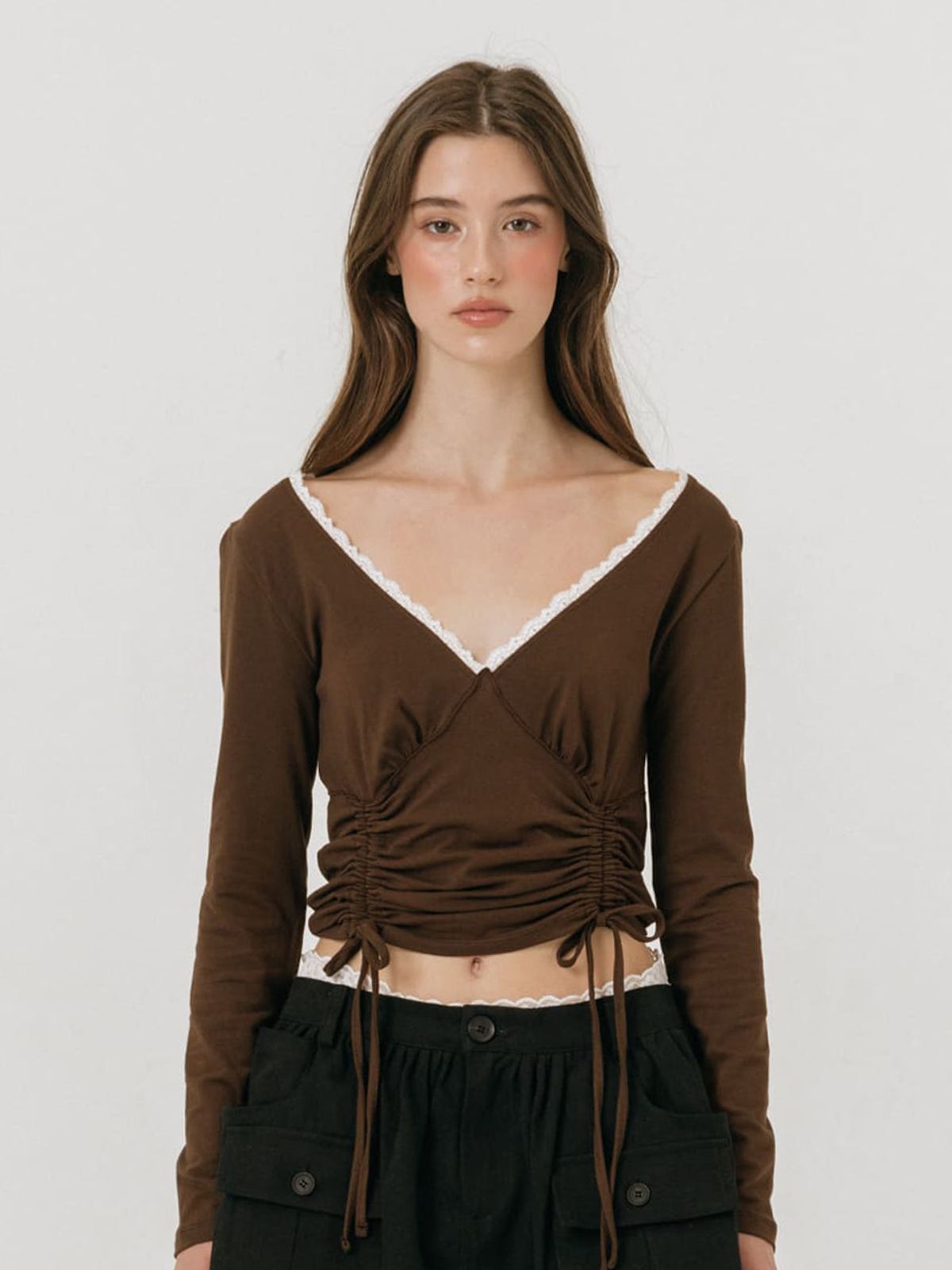 모이페어(MOIFAIRE) LACE STRING T-SHIRT / BROWN