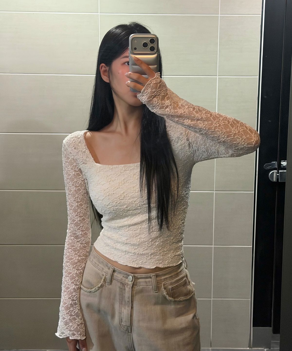 모이페어(MOIFAIRE) LACE SQUARE NECK TOP / IVORY