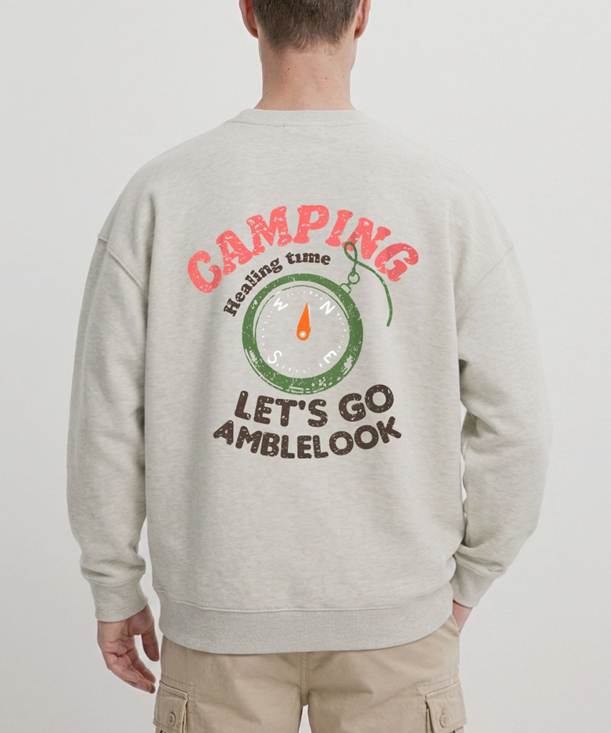엠블룩(AMBLELOOK) 레귤러 스웨트셔츠 힐링타임 (3color)
