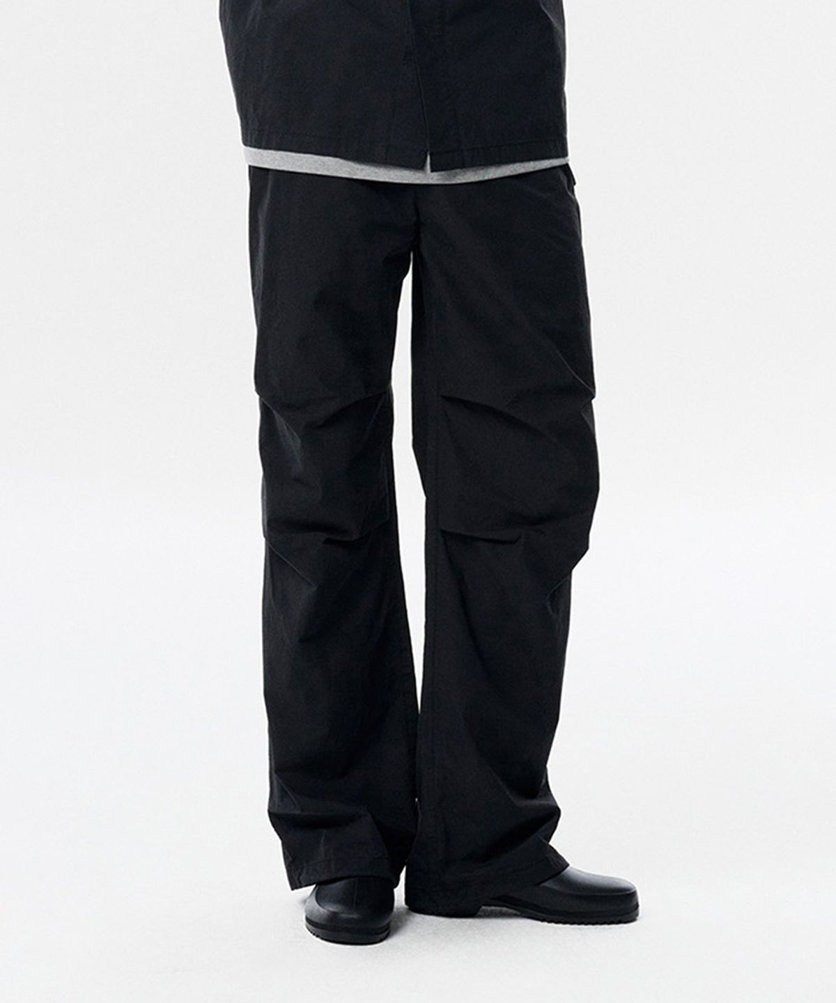 테일던(TAILDERN) Jaden Lightweight Parachute Pants Black