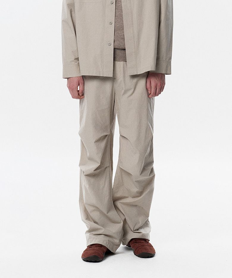 Jaden Lightweight Parachute Pants Beige