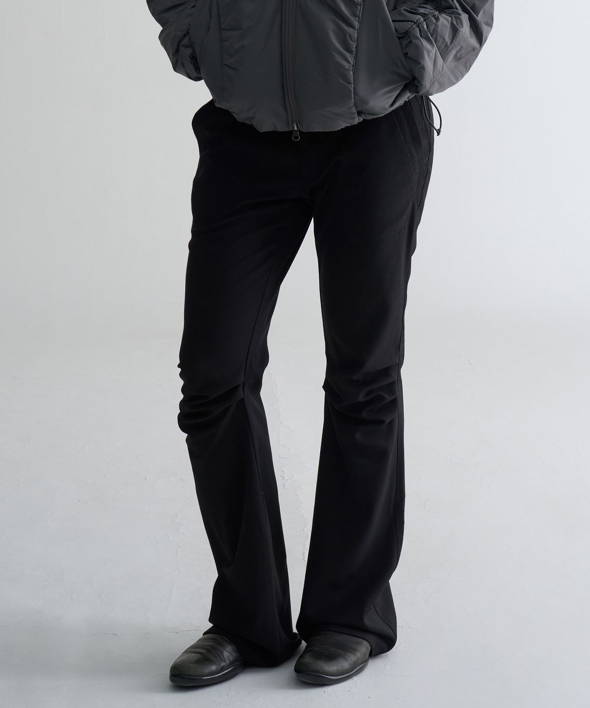 웰빙익스프레스(WELLBEING EXPRESS) Technical Comfort Slacks Black