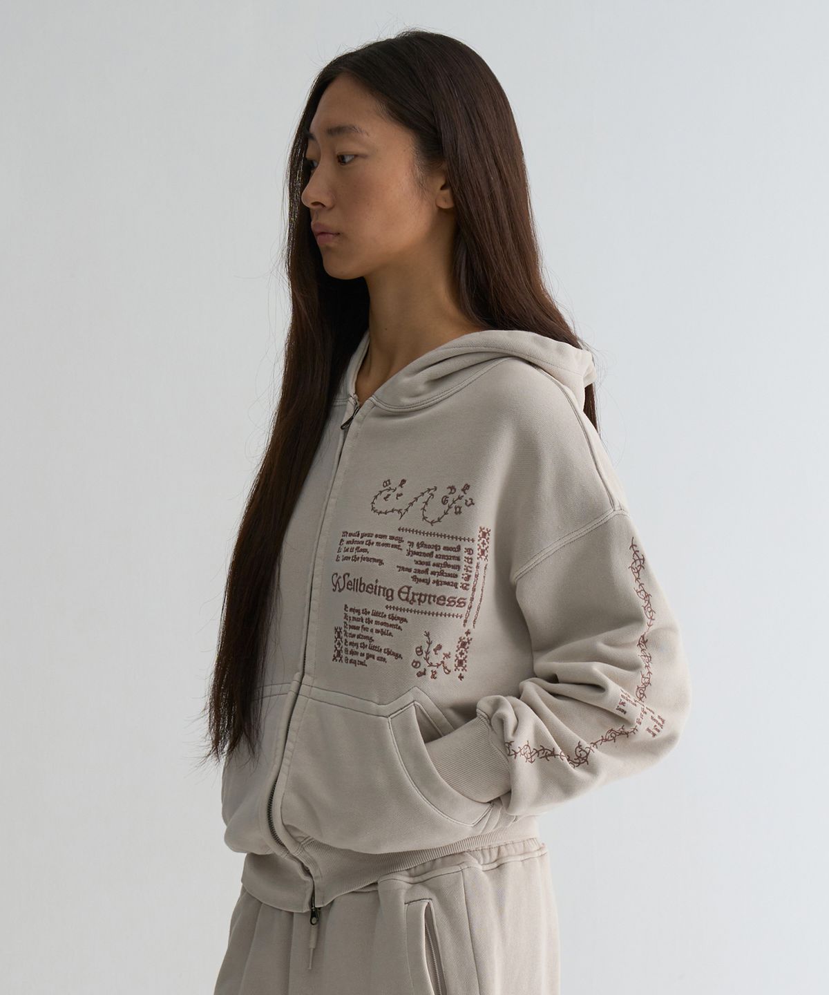 웰빙익스프레스(WELLBEING EXPRESS) Message Hoodie Zip Up Ash Beige