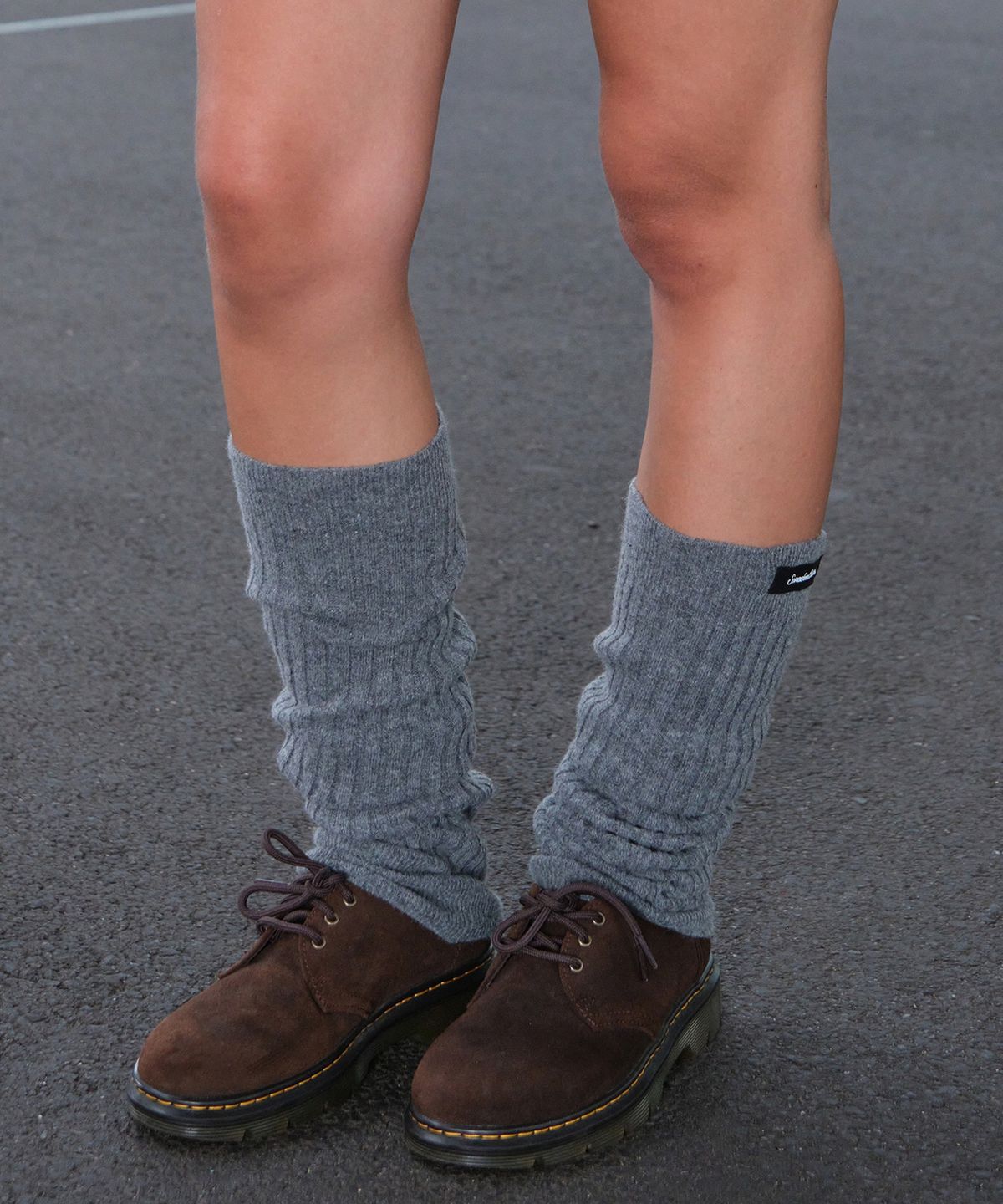 썸웨어버터(SOMEWHEREBUTTER) Shade Open-Toed Knit Socks - Grey