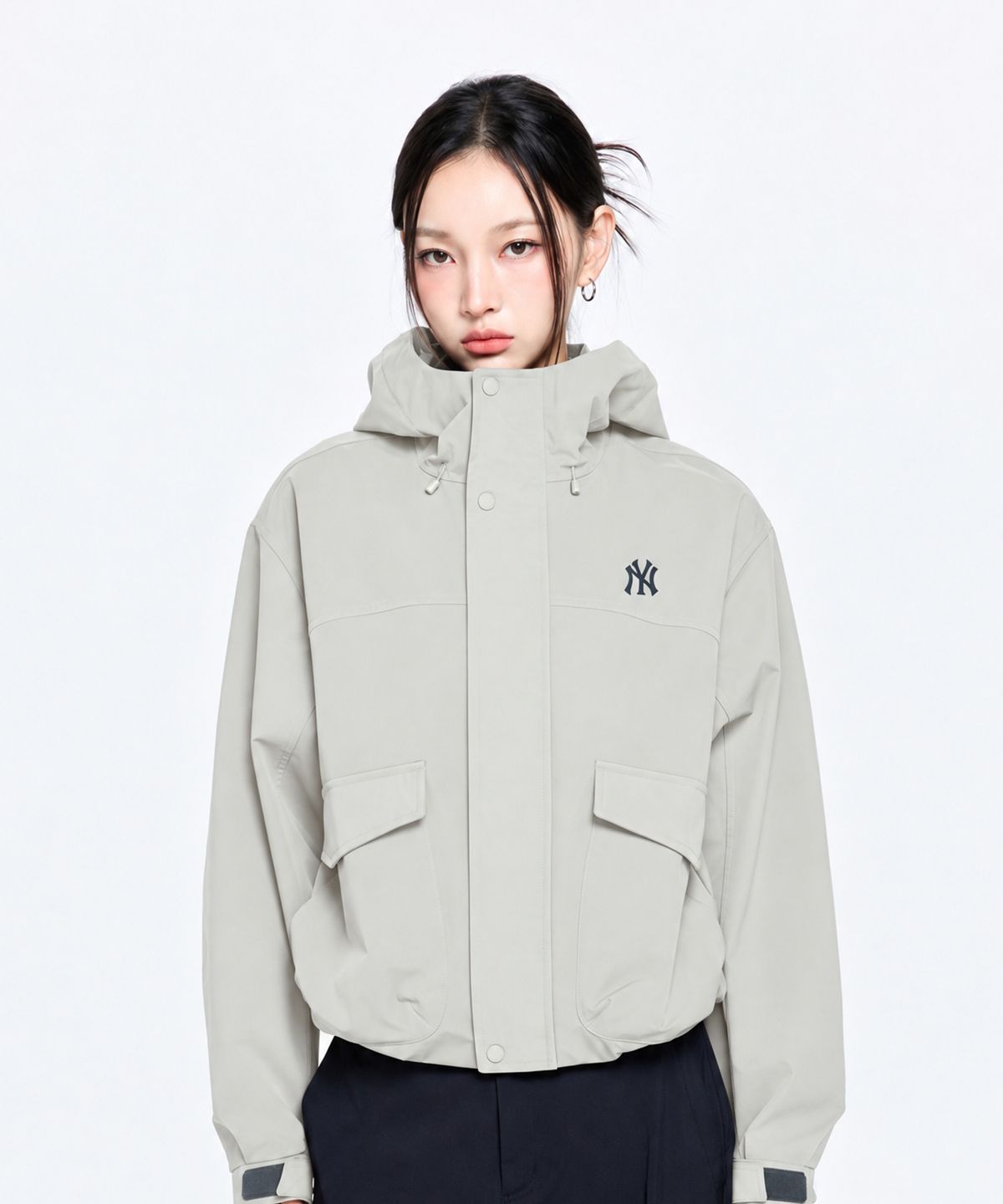 엠엘비(MLB) 여성 고프코어 2L 커브 바람막이 NY (D.Cream)