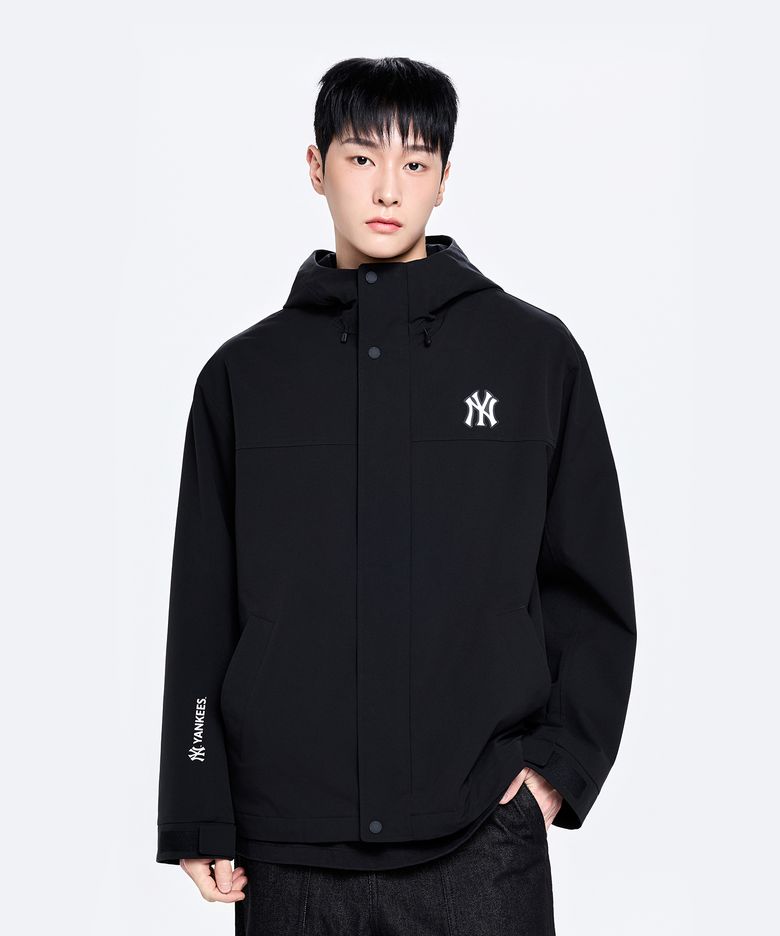 고프코어 2L 커브 바람막이 NY (Black)