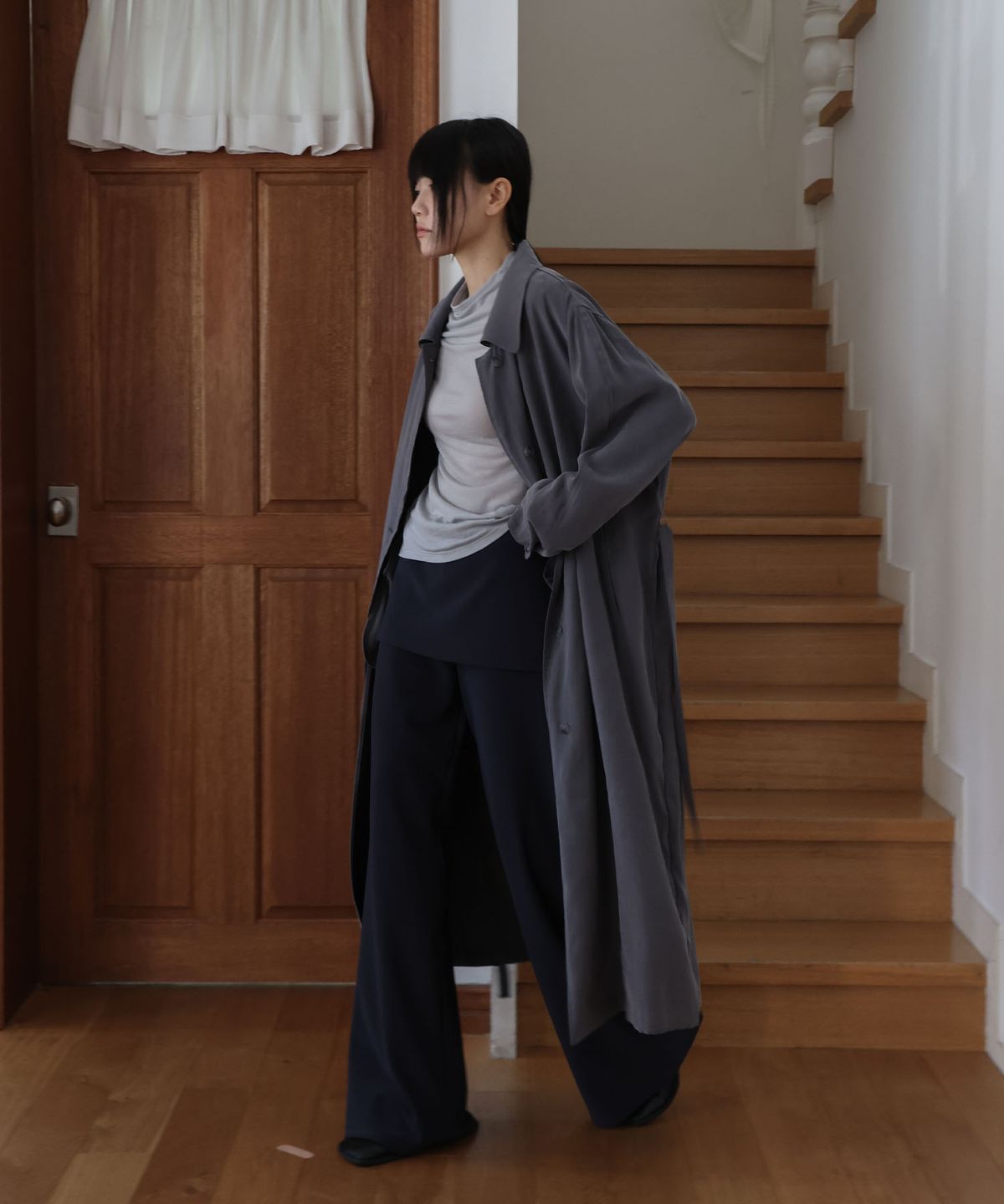 린테(LYNTE) Fluid Cupra Coat (Dark Gray)