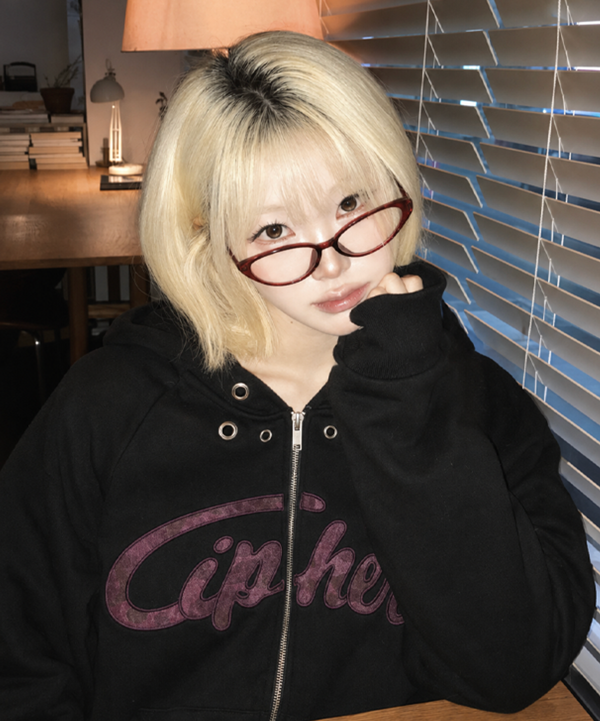 카인드싸이퍼(KIND CIPHER) 카모 아플리케 패치 후드집업 블랙