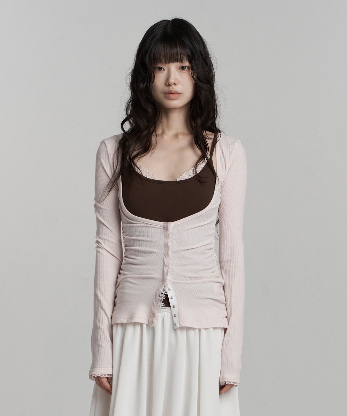 일리오(ILLIO) [빛오 x 일리오] Pink-Brown Sheer lace Cardigan