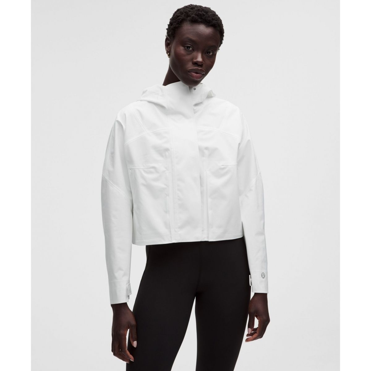 룰루레몬(LULULEMON) 레인 체이서 재킷  WHT